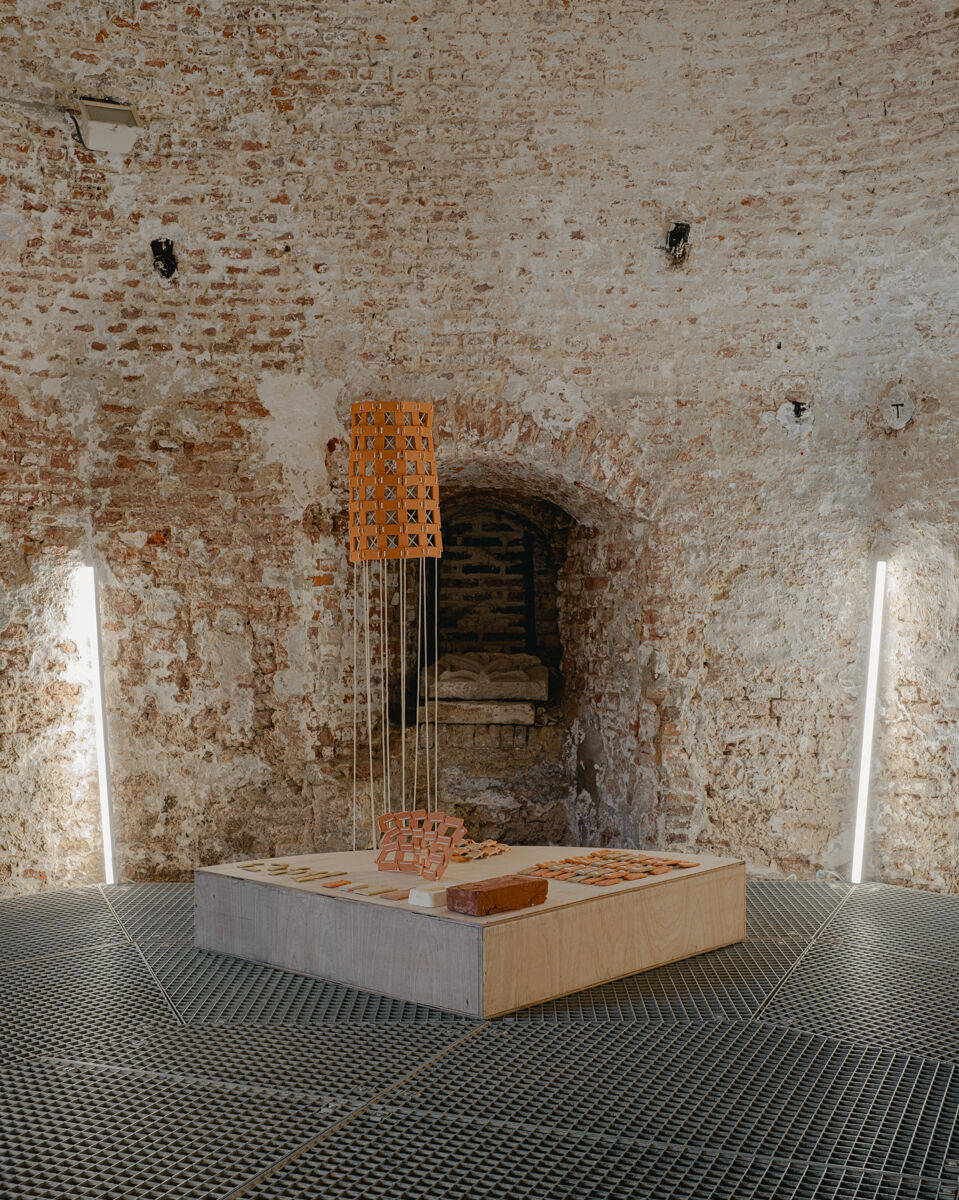 WONDER lowres jv 8603