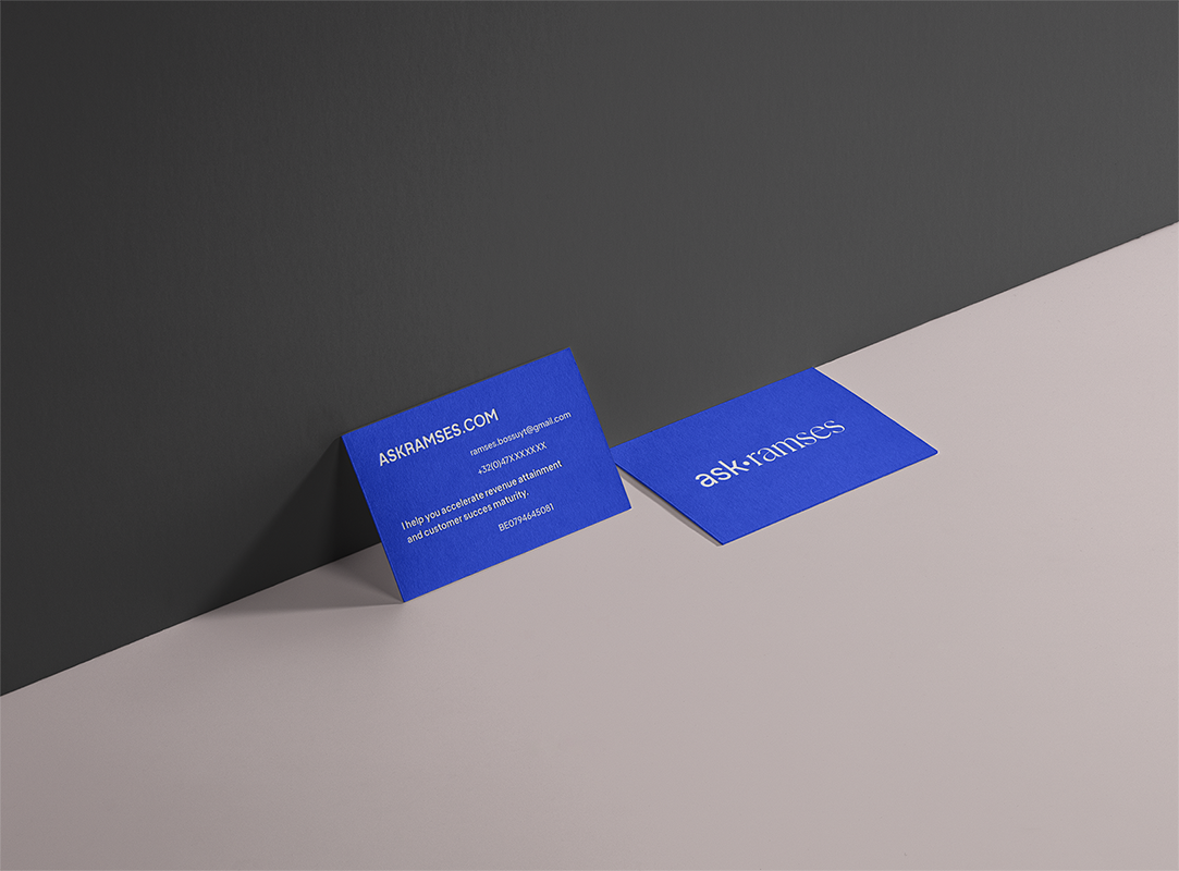 Mockup ASKRAMSES Blauw papier65a56bb3564722 39702447